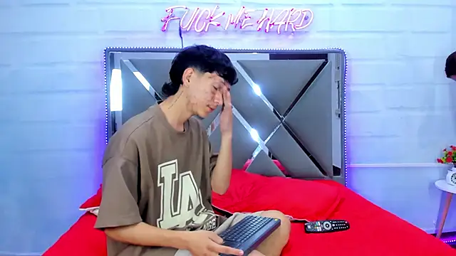 BunnyLove  online show from February 27, 12:10 am