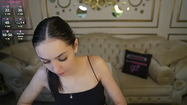 Snapshot of Mila_Rose054 chatting on February 9, 11:25 am Mila Rose054 online show from February 9, 11:25 am