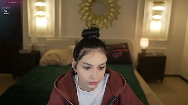 Snapshot of Mila_Rose054 chatting on March 2, 3:52 pm Mila Rose054 online show from March 2, 3:52 pm