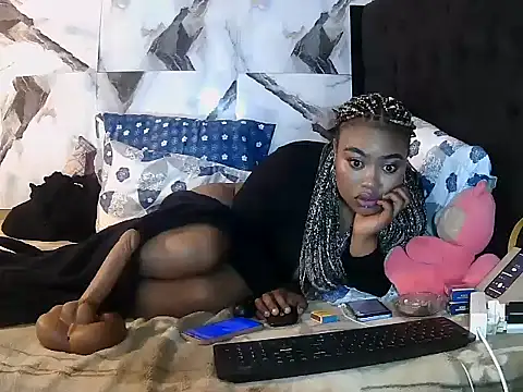 Snapshot of Sexy_Doll_xXx chatting on May 30, 2:41 am Sexy Doll xXx online show from May 30, 2:41 am
