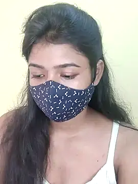 Snapshot of trinasa chatting on July 15, 5:34 am trinasa online show from July 15, 5:34 am