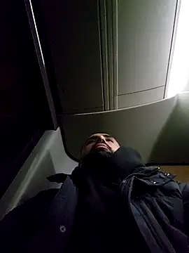 Snapshot of Moh_197 chatting on February 11, 11:10 pm Moh 197 online show from February 11, 11:10 pm