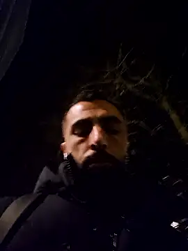 Snapshot of Moh_197 chatting on February 12, 11:11 pm Moh 197 online show from February 12, 11:11 pm