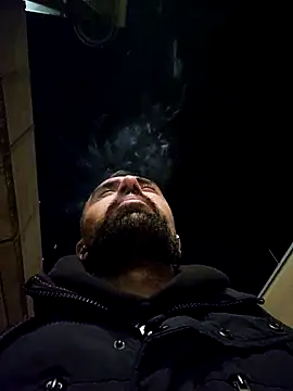 Snapshot of Moh_197 chatting on March 2, 11:22 pm Moh 197 online show from March 2, 11:22 pm