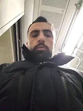 Snapshot of Moh_197 chatting on March 6, 11:34 pm Moh 197 online show from March 6, 11:34 pm