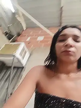 Snapshot of chikivivi- chatting on July 18, 12:53 pm chikivivi- online show from July 18, 12:53 pm