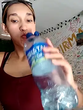 EcoDePiel online show from March 2, 9:10 pm