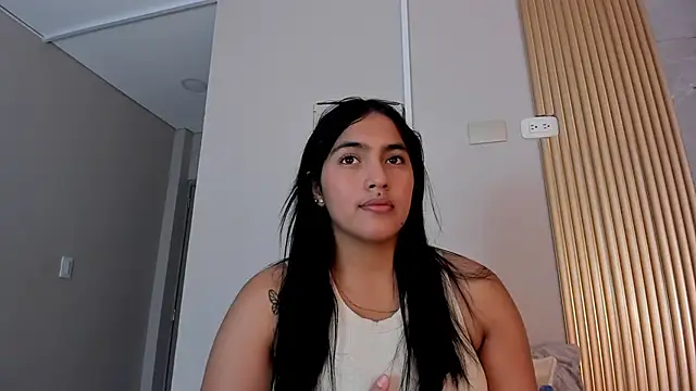 AlanaBlair  online show from March 17, 7:28 pm