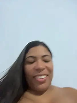 Snapshot of Indiafogosa23 chatting on June 13, 12:36 pm Indiafogosa23 online show from June 13, 12:36 pm