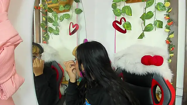 MeowMota  online show from June 14, 4:53 pm