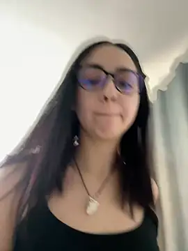 Snapshot of AmayaDominique chatting on March 2, 1:40 pm AmayaDominique online show from March 2, 1:40 pm