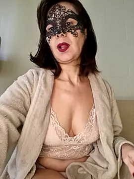 Snapshot of larizinha2026 chatting on May 25, 4:57 pm larizinha2026 online show from May 25, 4:57 pm