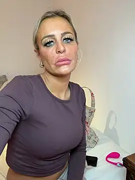 AliceDx online show from March 10, 11:04 am