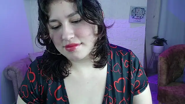 azul veraa online show from April 23, 12:29 pm