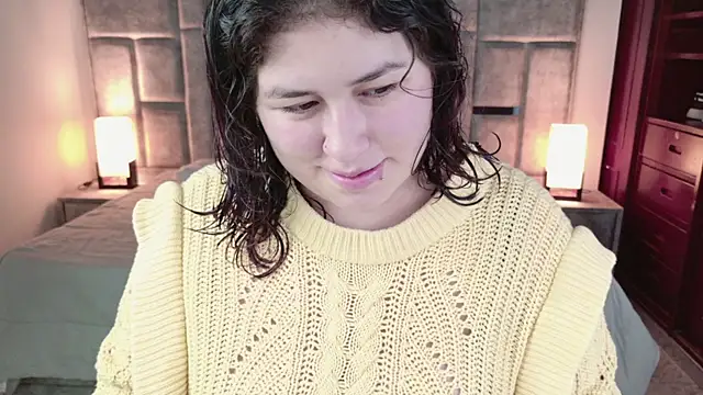 Snapshot of azul_veraa chatting on May 5, 12:24 pm azul veraa online show from May 5, 12:24 pm