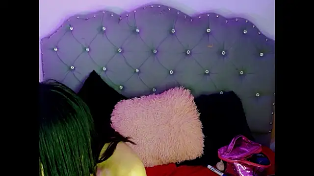 Snapshot of sofiaspring chatting on July 28, 7:39 pm sofiaspring online show from July 28, 7:39 pm