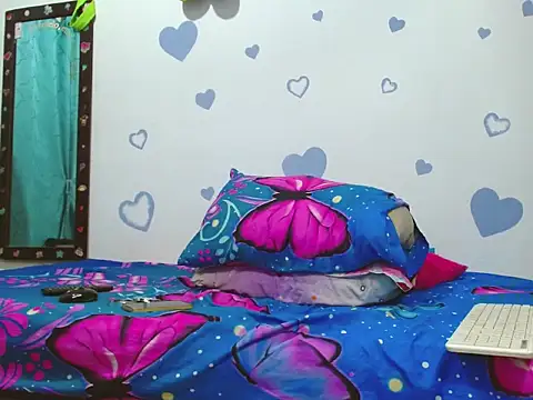 Snapshot of sofia_carol chatting on June 20, 12:58 am sofia carol online show from June 20, 12:58 am