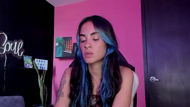 Snapshot of azula_lillet chatting on March 20, 8:03 pm azula lillet online show from March 20, 8:03 pm