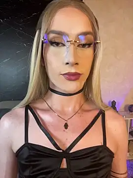 Alana Stone online show from August 1, 7:46 pm