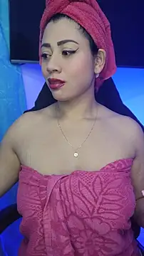 Snapshot of Girl_kataleya10 chatting on June 12, 11:03 pm Girl kataleya10 online show from June 12, 11:03 pm