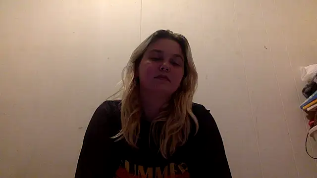 NeedyQueen online show from February 5, 5:23 am