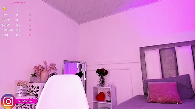 Leilafisherr online show from March 13, 9:10 pm