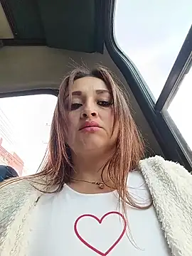 Snapshot of Alejandra_N chatting on May 21, 2:02 pm Alejandra N online show from May 21, 2:02 pm