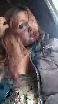 Snapshot of Alejandra_N chatting on May 29, 9:35 pm Alejandra N online show from May 29, 9:35 pm