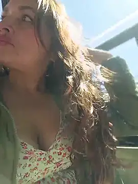 Snapshot of Alejandra_N chatting on June 20, 2:53 pm Alejandra N online show from June 20, 2:53 pm