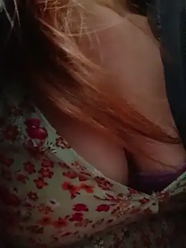 Snapshot of Alejandra_N chatting on July 1, 12:07 pm Alejandra N online show from July 1, 12:07 pm