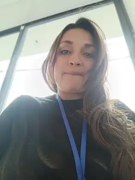 Snapshot of Alejandra_N chatting on July 28, 4:39 pm Alejandra N online show from July 28, 4:39 pm