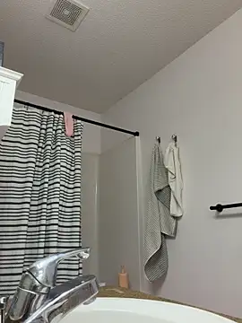 SassynNatty online show from March 3, 5:24 am