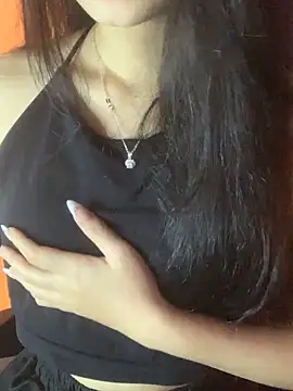 Jennybae23 online show from February 13, 6:26 pm