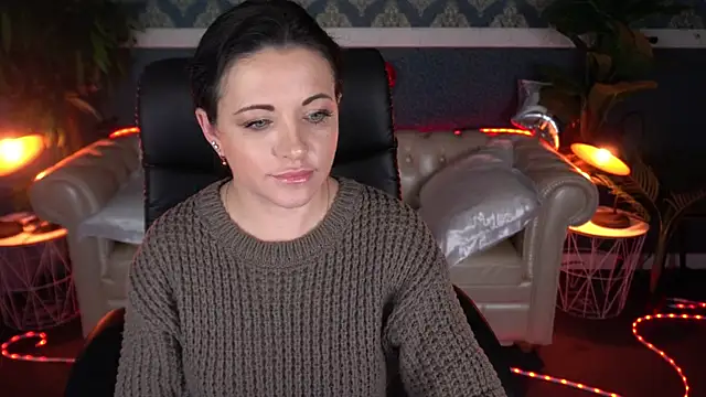 Dafni Monn online show from February 25, 6:34 am