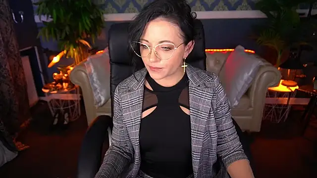 Snapshot of Dafni_Monn chatting on May 26, 5:36 am Dafni Monn online show from May 26, 5:36 am