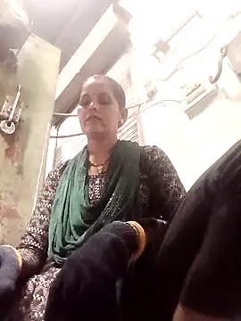 Hasmi hot09 online show from March 12, 1:17 pm