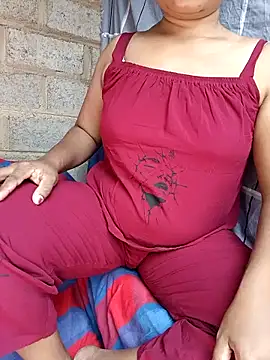 Snapshot of babyslbany chatting on March 6, 4:09 am babyslbany online show from March 6, 4:09 am