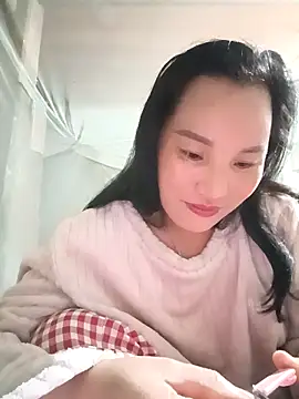 yu--yo online show from April 30, 1:17 pm