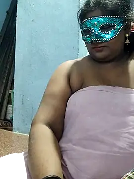 Snapshot of divyasree1431 chatting on June 22, 7:22 pm divyasree1431 online show from June 22, 7:22 pm