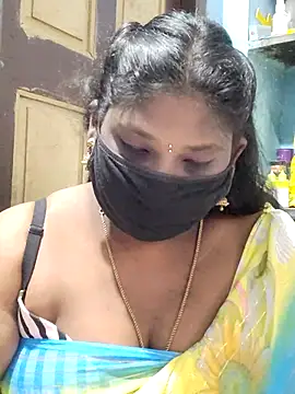 Snapshot of divyasree1431 chatting on June 26, 2:43 pm divyasree1431 online show from June 26, 2:43 pm