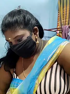 Snapshot of divyasree1431 chatting on July 5, 5:58 am divyasree1431 online show from July 5, 5:58 am