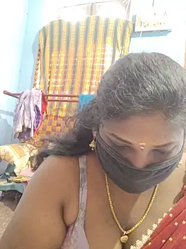 Snapshot of divyasree1431 chatting on July 12, 5:09 am divyasree1431 online show from July 12, 5:09 am