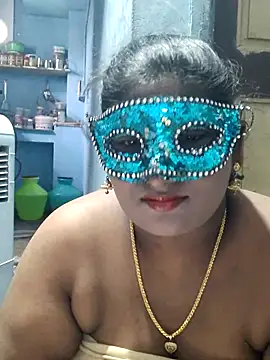 Snapshot of divyasree1431 chatting on July 22, 12:30 pm divyasree1431 online show from July 22, 12:30 pm