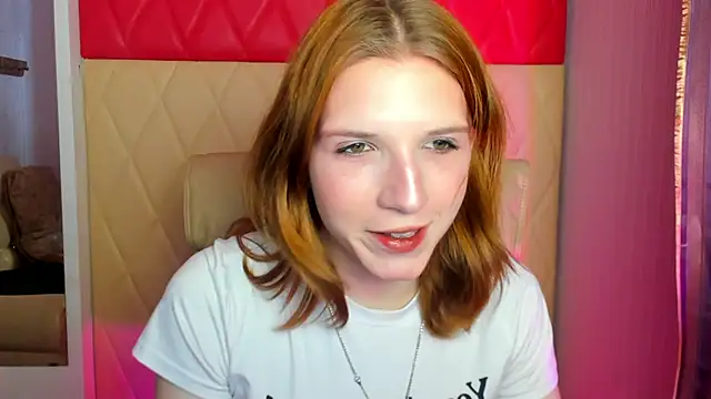 AlicexPrincess online show from March 24, 7:35 am