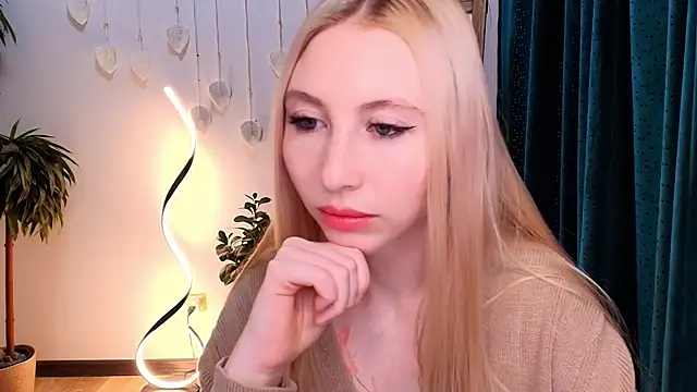 AshLinks  online show from January 8, 10:28 am