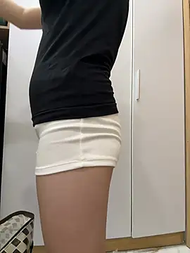 Snapshot of SISI-SEXXY chatting on March 1, 5:31 am SISI-SEXXY online show from March 1, 5:31 am