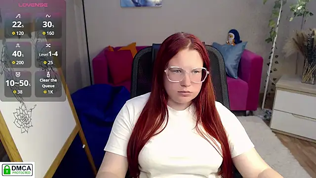 Snapshot of kuri_u chatting on June 3, 2:55 pm kuri u online show from June 3, 2:55 pm