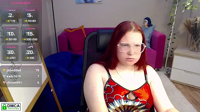 Snapshot of kuri_u chatting on June 6, 9:25 am kuri u online show from June 6, 9:25 am