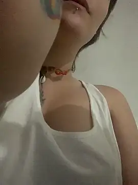 Casal HotBrisa online show from February 5, 3:11 am