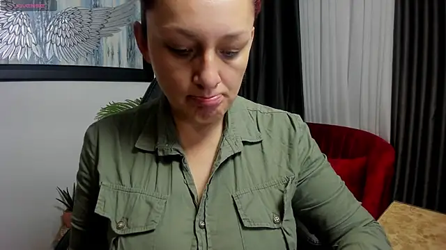 VictoriaPaker online show from February 13, 10:55 am